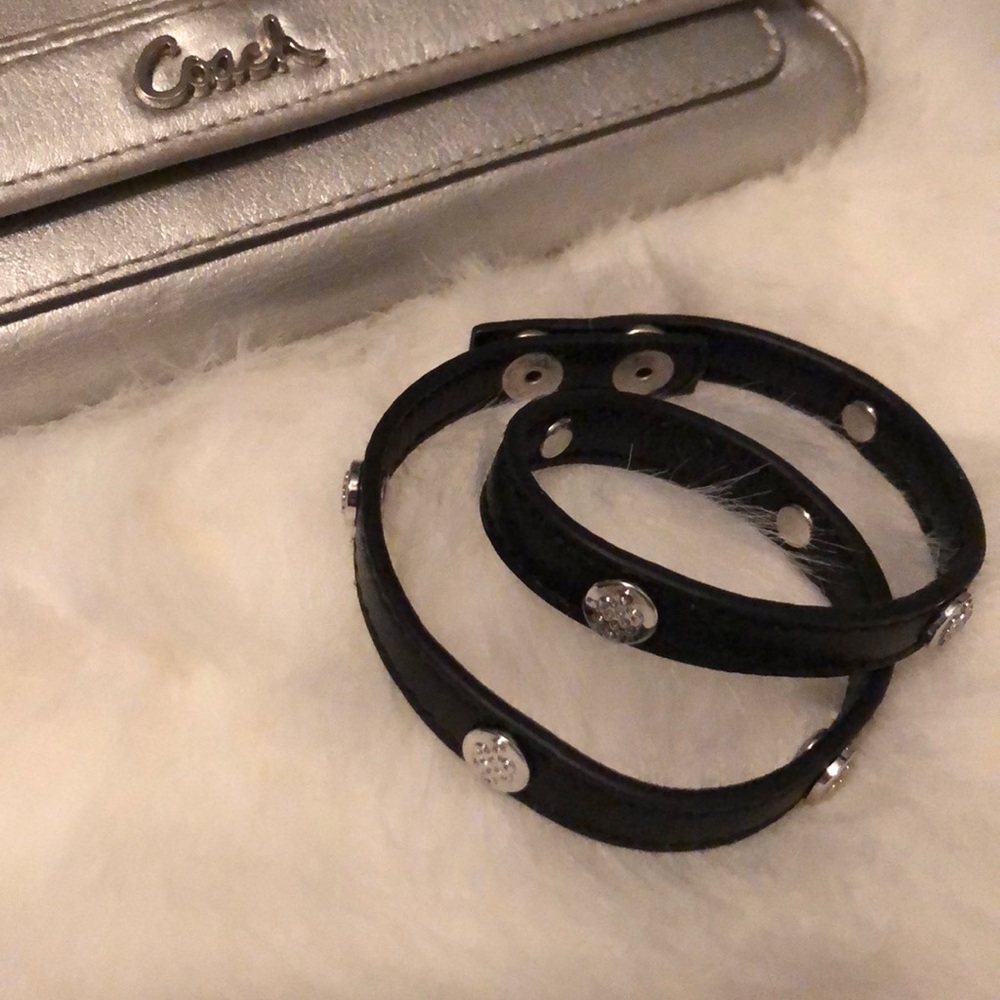 Double wrap lulu avenue leather bracelet